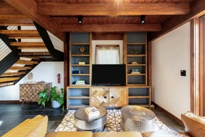 Cabaña de madera moderna personalizable con techo a dos aguas de 2 pisos para una gran iluminación diurna y atractivo curativo - Product Image 2