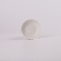 Chine fournisseur 2.75 pouces blanc en vrac assiette en céramique porcelaine salade ketchup moutarde wasabi sauce soja mini plat de sauce pour restaurant