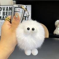 Porte-clés de voiture en cuir véritable, petit pendentif boule de charbon mignon et unique, boule en peluche elfe, décoration de sac à dos, cadeau