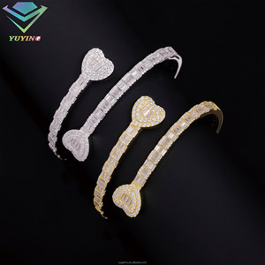 Bracelet Cœur en Argent Sterling 925 Plaqué Or 18K avec Diamant Moissanite Couleur D VVS Certifié GRA – Idéal pour un Cadeau - Product Image 1