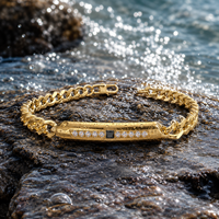 Bracelet Chaîne Maille Cubaine en Acier Inoxydable pour Hommes 21cm 8mm Bracelets Chaîne Tendance Plaqué Or 18K avec Barre d'Identification Vente en Gros