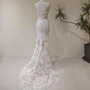 LY149 Royal Sweetheart Lace Embroidery Neckline Mermaid <b>Wedding</b> <b>Dress</b> With <b>Detachable</b> <b>Train</b> - Product Image 4