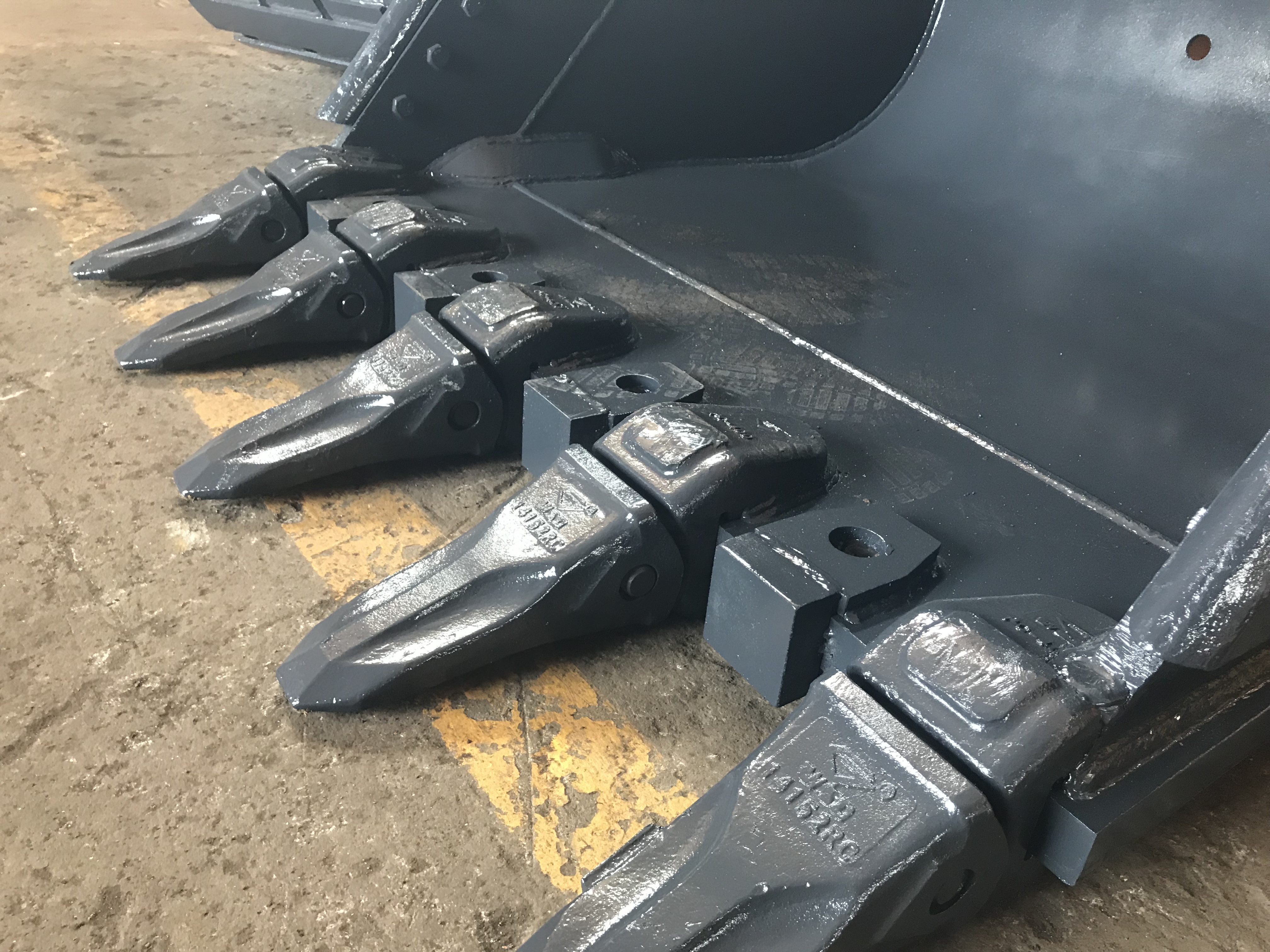 Wearable Heavy Duty Excavator Bucket For KOBELCO KATO PC DH EC