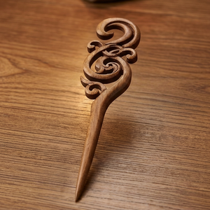 Épingle à cheveux en bois sculptée à la main, style vintage, accessoire décoratif pour cheveux, pour femmes et filles, artisanat de haute qualité, idéal pour les fêtes - Product Image 1