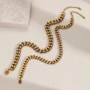 Soldes d'été : Accessoires de plage – Chaîne de corps en acier inoxydable plaqué or 18 carats, chaîne cubaine superposable, chevillères tendance - Product Image 4