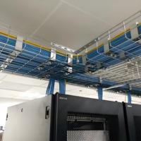 Système de chemin de câbles en treillis métallique flexible – Panier de câblage modulaire pour un routage adaptable des câbles réseau et d'alimentation
