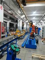 Chaînes de convoyage à palettes pour lignes d'usinage à surface lisse, avec outillage personnalisé, pour points de transfert, approvisionnement direct usine