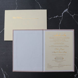 Folio de cartes d'invitation en velours à couverture rigide créative de luxe avec motif de gaufrage - Product Image 6