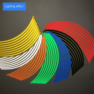 Adesivo Riflettente per Cerchioni in Acciaio da 17 e 18 Pollici per Moto e <span class=keywords><strong>Auto</strong></span>, Modificato, Vendita all'Ingrosso dalla Cina - Product Image 4