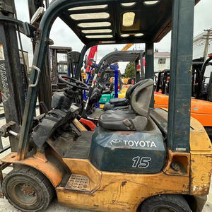 Vente directe de chariot élévateur Komatsu FD15 d'occasion de 1,5 tonne avec mât hydraulique et moteur à combustion interne pour le commerce extérieur - Product Image 1