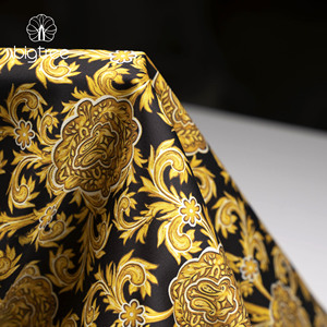 Vải In Kỹ Thuật Số Tùy Chỉnh Vải <span class=keywords><strong>Satin</strong></span> Sáng Bóng Cho Áo Sơ Mi Áo Cánh Vải 100% <span class=keywords><strong>Polyester</strong></span> Nhăn Nheo - Product Image 3