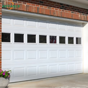 Porte de <span class=keywords><strong>garage</strong></span> en acier isolé pour garages résidentiels sécurisés, panneaux en acier robustes avec isolation supérieure pour une sécurité et un confort optimaux - Product Image 1