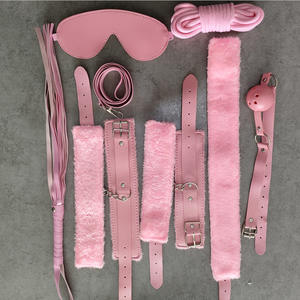 大人用SM BDSM拘束ベッドセット レザーベルト 手錠 乳首クランプ 鞭 首輪 カップル用アクセサリー - Product Image 5