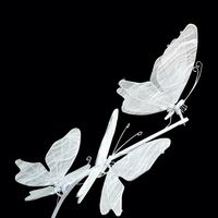 Décoration de mariage Papillon Lumineux : Centre de table moderne et luxueux fait main pour salles de banquet d'hôtels d'élite