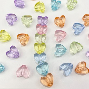 Cuentas de Corazón Transparentes Acrílicas de 12 mm, Materiales para Manualidades, Accesorios de Cuentas Hechas a Mano para Niños, Venta al por Mayor - Product Image 3