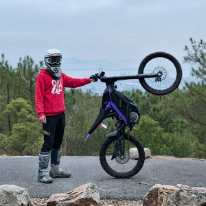 79Bike Falcon Pro E-Moto, 19 inç ön ve arka arazi tekerlekleriyle ABD'de stokta ve bugün gönderime hazır. - Product Image 5