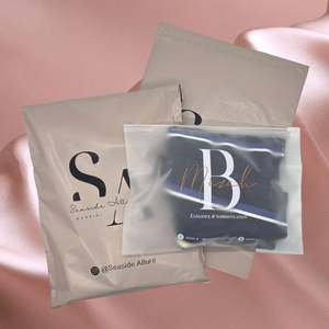 Sobres de Envío de Poliéster Biodegradables, Autoadhesivos e Impermeables con Logotipo Personalizado para Empaque de Ropa y Zapatos - Product Image 6