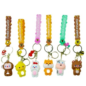 Soododo Muñeco <span class=keywords><strong>de</strong></span> Mono y Conejo <span class=keywords><strong>de</strong></span> PVC con Impresión UV, Llavero Flexible <span class=keywords><strong>de</strong></span> Anime, Colgante <span class=keywords><strong>para</strong></span> Bolsa, <span class=keywords><strong>Coche</strong></span>, Joyería, Bonito y Divertido - Product Image 5