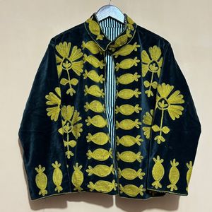 Custom Made Handcrafted Suzani Wool Embroidered Vintage Lace <b>Poncho</b> <b>Hooded</b> Thick Winter Wear for Boutiques Designers Retailers - Product Image 2