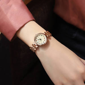 Montre-bracelet à quartz créative haut de gamme pour femme, avec cadran coloré orné de diamants, de luxe de niche, étanche en acier inoxydable - Product Image 3