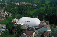 Stade de volley-ball multifonctionnel à structure gonflable en membrane dôme