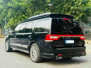 <span class=keywords><strong>Lincoln</strong></span> <span class=keywords><strong>Navigator</strong></span> 3.5T AWD de 4 Plazas Usado, Edición Personalizada de Fábrica - Product Image 2