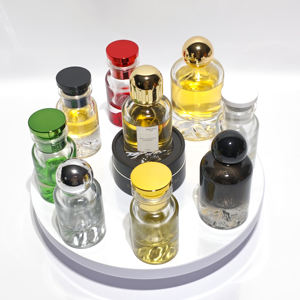 Botellas <span class=keywords><strong>de</strong></span> Perfume <span class=keywords><strong>de</strong></span> Fragancia en Aerosol con Cilindro Vacío <span class=keywords><strong>de</strong></span> Picos <span class=keywords><strong>de</strong></span> Montaña <span class=keywords><strong>de</strong></span> Fondo Grueso con Gradiente Dorado Único con Tubo <span class=keywords><strong>de</strong></span> Papel - Product Image 6