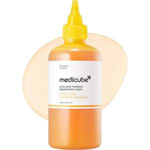 Tónico Facial y Corporal Medicube con Ácido Kójico y Cúrcuma para Equilibrar el Tono de Piel, 250 ml - Product Image 1