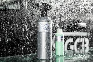 OEM 120ml Spray Detallador Rápido para Coche, Lavado sin Agua, Cera Líquida Hidrofóbica para Pintura, Cristales y Ruedas, Brillo Intenso, Precio de Fábrica SGFB022 - Product Image 3