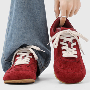 2026 Spring Summer Best Selling Red Men's Casual <b>Sneakers</b> Versatile Commuter <b>Shoes</b> Retro Running Style Comfortable Durable - Product Image 4