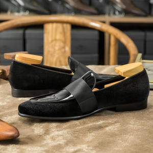 Nuevos Zapatos Casuales de Moda para Hombre, Hechos a Mano, de Cuero Vacuno de Grano Completo, de Alta Calidad y Lujo, Mocasines Artesanales - Product Image 2