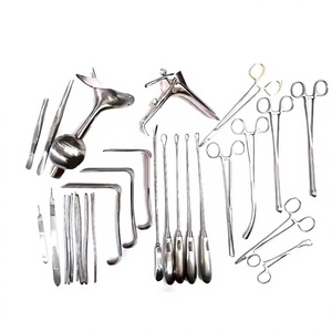 Kit d'instruments chirurgicaux en acier inoxydable de haute qualité, kit de suture manuel, ciseaux, forceps, certifié CE ISO par Grip Surgical - Product Image 1