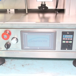 Tự Động Đầu Duy Nhất Nhôm Bìa Rượu Thủy Tinh Chai Rượu Pilfer Proof Caps Vít Khóa <span class=keywords><strong>Capping</strong></span> Máy - Product Image 4