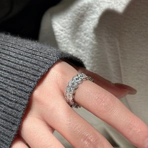 Bague en argent pur S925 avec design de niche, luxe léger, style médiéval vintage, bord de jupe, simple, tendance, style hip-hop - Product Image 3