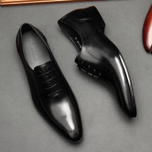 Chaussures en cuir faites à la main Automne/Hiver 2026 - Chaussures italiennes en cuir pour hommes - Bottines rétro imperméables de haute qualité - Product Image 1