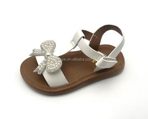 Meilleures ventes OEM – <span class=keywords><strong>Sandales</strong></span> plates pour filles, avec logo personnalisé, design nœud papillon, semelle en PVC injecté, antidérapantes et respirantes - Product Image 2