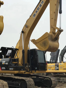 Excavadora de cadenas Caterpillar 323D2L usada en venta, duradera y eficiente, capacidad de 23 toneladas, bomba hidráulica, engranaje, potencia de 230KW, América - Product Image 3