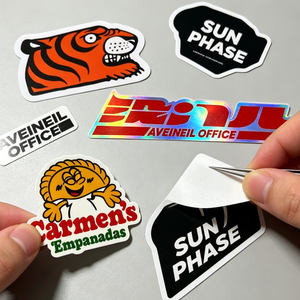 Pegatinas de Vinilo Holográficas Troqueladas al por Mayor, Pegatinas Autoadhesivas Impermeables con Diseños de Dibujos Animados y Graffiti Impresos Personalizados - Product Image 1
