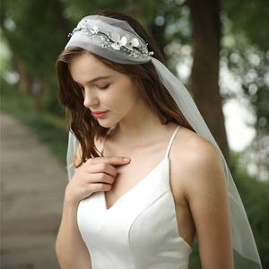 Ameliebridal Fatti A Mano Vendita Della Fabbrica Fiore Decorato di Cristallo Hairvine Della Sposa Velo di Pizzo Abito Da Sposa Velo Lungo Velo Da Sposa - Product Image 1