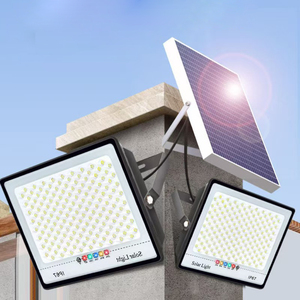 Đèn pha năng lượng mặt trời LED công suất cao chống nước IP67 Đèn sân vườn Chiếu sáng ngoài trời có điều khiển từ xa Đèn đường năng lượng mặt trời - Product Image 1