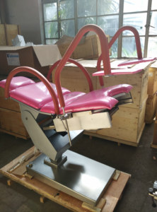 Mesa Elétrica de Obstetrícia e Ginecologia para Hospital, Instrumentos Diversos para Cirurgia Urológica e Diagnóstico por Exame Microscópico - Product Image 3