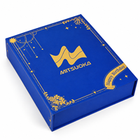 Luxuriöse Maßgefertigte Königsblaue Buchförmige Starre Geburtstagsgeschenkbox mit Goldenem Blumendesign für Personalisierte Geschenkverpackung