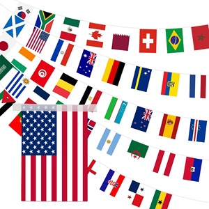 <span class=keywords><strong>Guirnalda</strong></span> de <span class=keywords><strong>Banderines</strong></span> de 48 Equipos de Fútbol de EE. UU., Canadá y México, Lista para Enviar, 14x21cm, Poliéster Personalizado, para Desfiles 2026 - Product Image 1