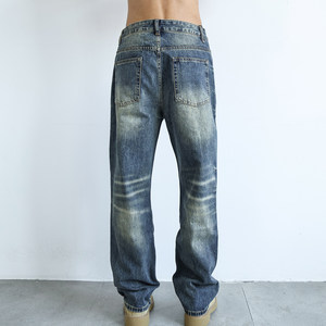 กางเกงยีนส์เดนิมทรงตรงหลวมสไตล์สตรีทแบรนด์ A25A Camellia 9909 ดีไซน์เท่ห์ ขาดๆ ซีดๆ งานหนัก แต่งปลายขาแบบ Cat's Whisker - Product Image 4