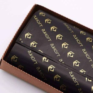 Lámina Precortada de Monograma Personalizado con Rejilla, Tinta Metálica, Dorado Antiguo y Base de Ónix, para Banner Cifrado, para Joyero - Product Image 1