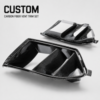 Kit de garnitures de ventilation automobile en fibre de carbone sergé brillant moulé sur mesure OEM avec ouvertures à persiennes et languettes de fixation