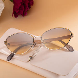 แว่นกันแดดทรงวงรีใหม่สำหรับผู้หญิง ดีไซน์หัวงูโลหะสีทอง ป้องกันรังสียูวี 400 ระดับ 2 กรอบพลาสติกและโลหะ - Product Image 2