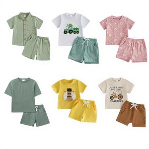 ชุดฤดูร้อนสองชิ้น NO Brabnd TZ-035 สำหรับเด็ก unisex อายุ 0-12 ปี เสื้อยืดแขนสั้นสีพื้นผสมกับกางเกงขาสั้นผ้าฝ้าย - Product Image 1