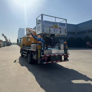 Camion de travail aérien FAW de 36 m équipé d'un élévateur hydraulique, d'une rotation à 360 degrés et de pieds de soutien stables - Product Image 5