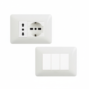 Bticino Matix White Kit de enchufes básicos de 9 piezas Punto de luz Schuko para enchufes y enchufes - Product Image 1